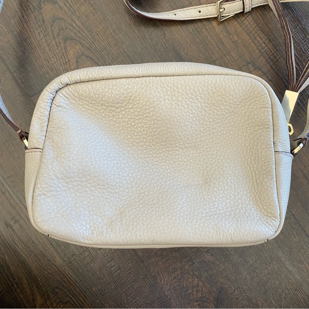 Kate Spade Camera Bag - Picture 2 of 6